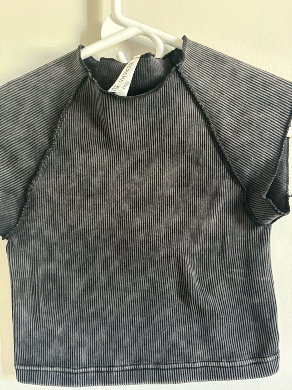 Zenana Outfitters Charcoal Ribbed Short Sleeve Top